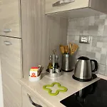 شقة Am's